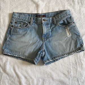 American Eagle short
